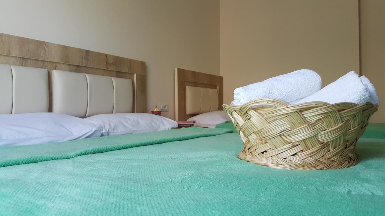 Amaris Apartment Саранде Екстериор снимка
