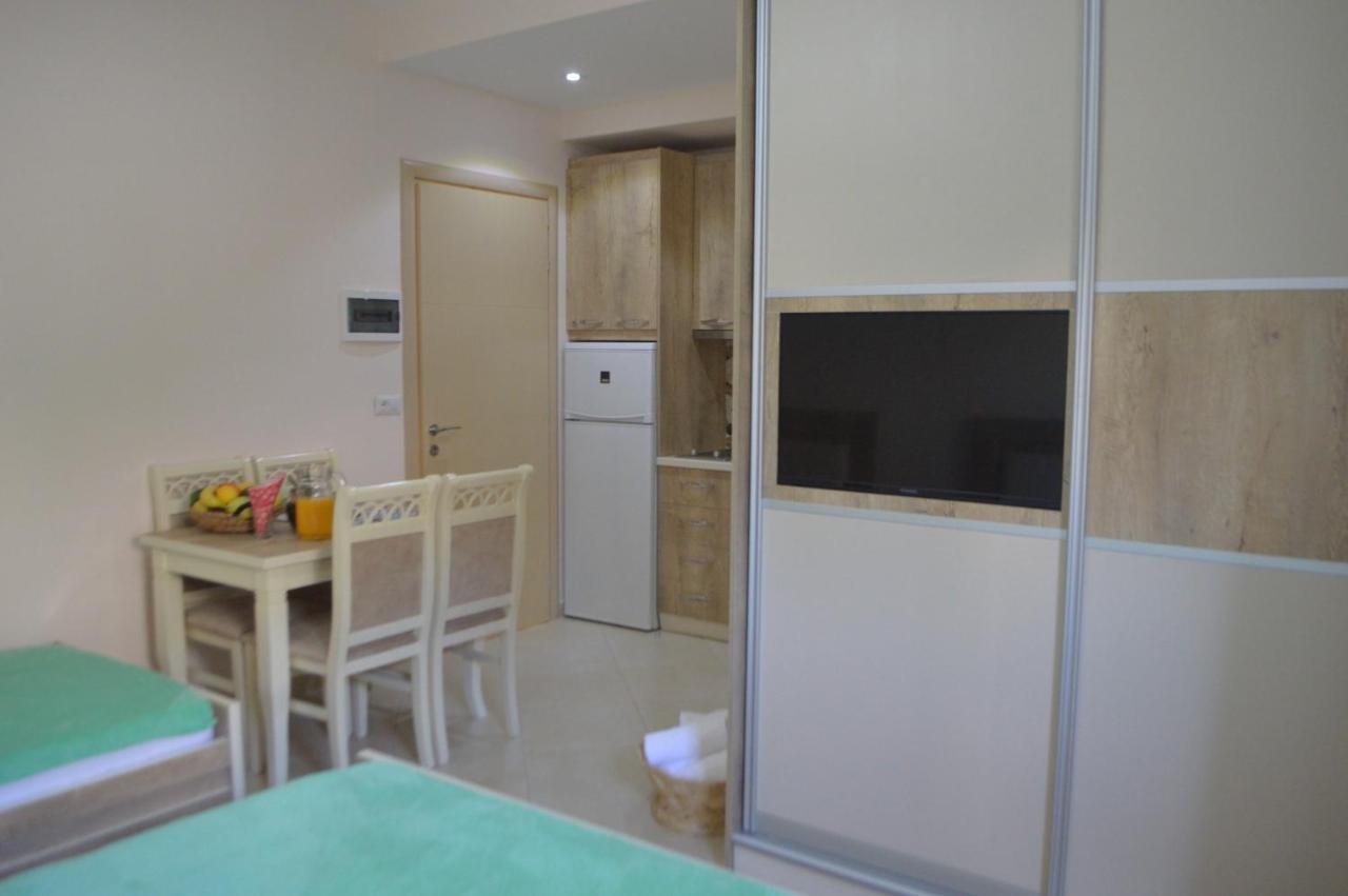 Amaris Apartment Саранде Екстериор снимка